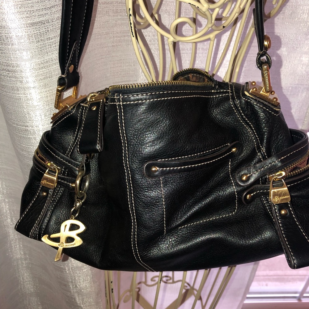 B.Makowsky Black Butter Soft Pebbled Leather Purse